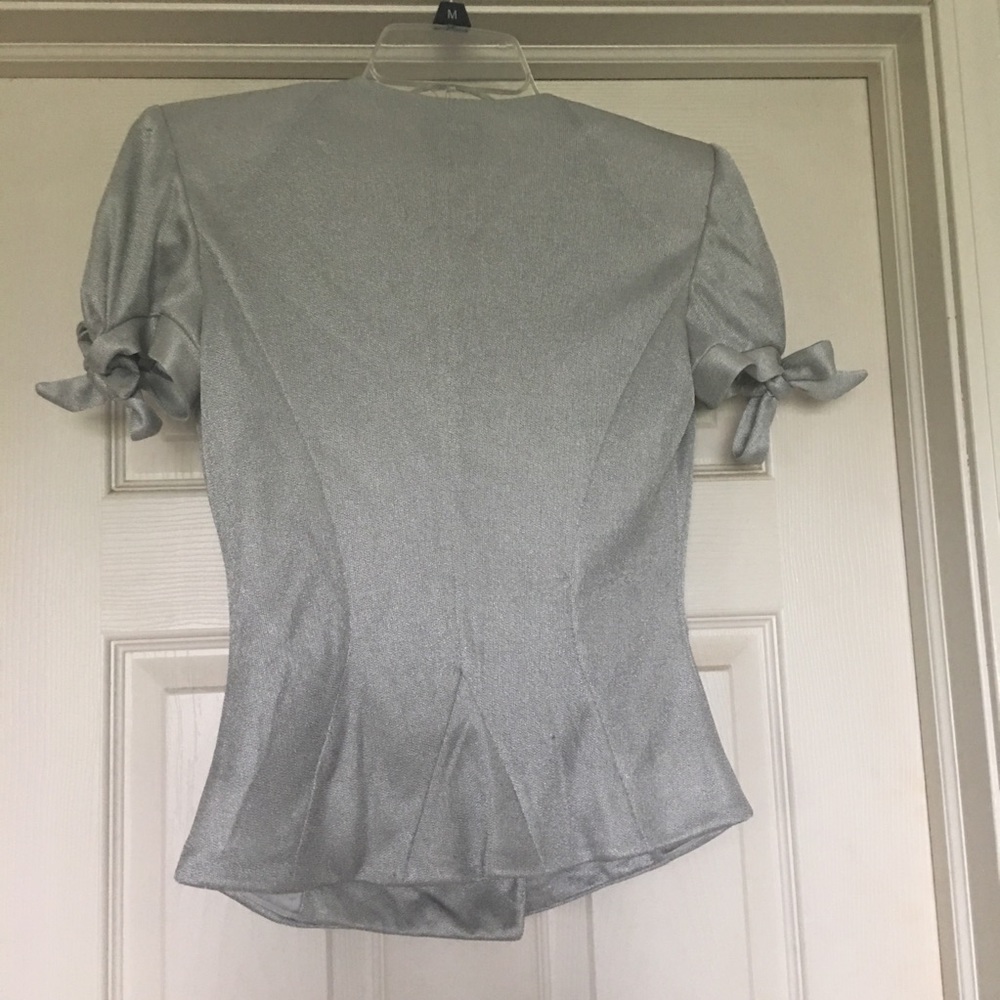 Giorgio Armani short tie sleeve jacket - Picture 3 of 9